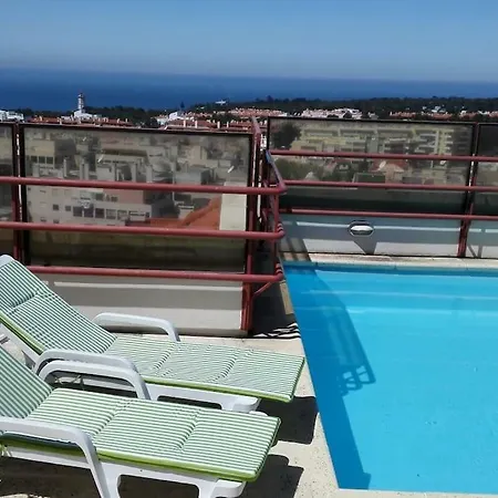 Apartament Spacious With Rooftop Pool Віавіа